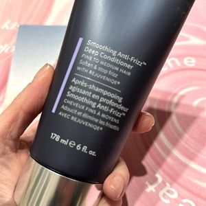 MONAT smoothing anti frizz deep conditoner